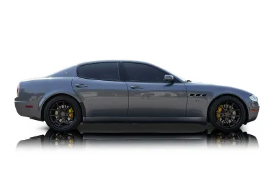 Passenger side photo of 2008 Maserati Quattroporte
