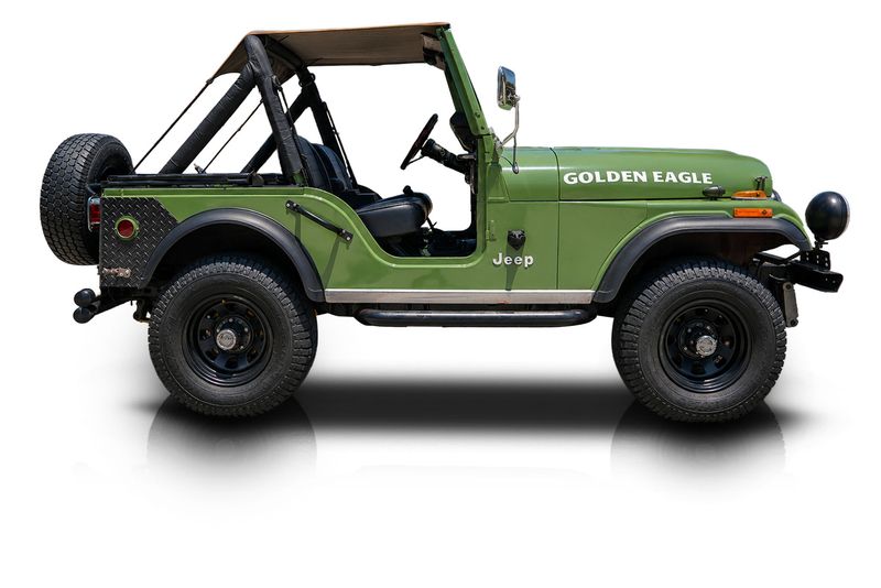 An incredible side shot photo of aJeep CJ-5 that you should buy.