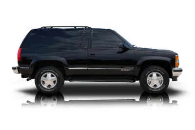 Passenger side photo of 1997 Chevrolet Tahoe