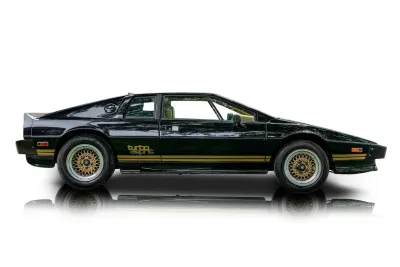 Passenger side photo of 1984 Lotus Esprit
