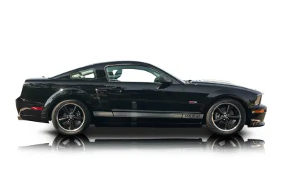 Passenger side photo of 2007 Ford Mustang