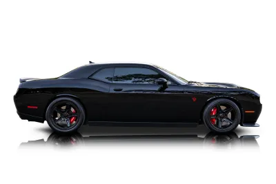 Passenger side photo of 2016 Dodge Challenger