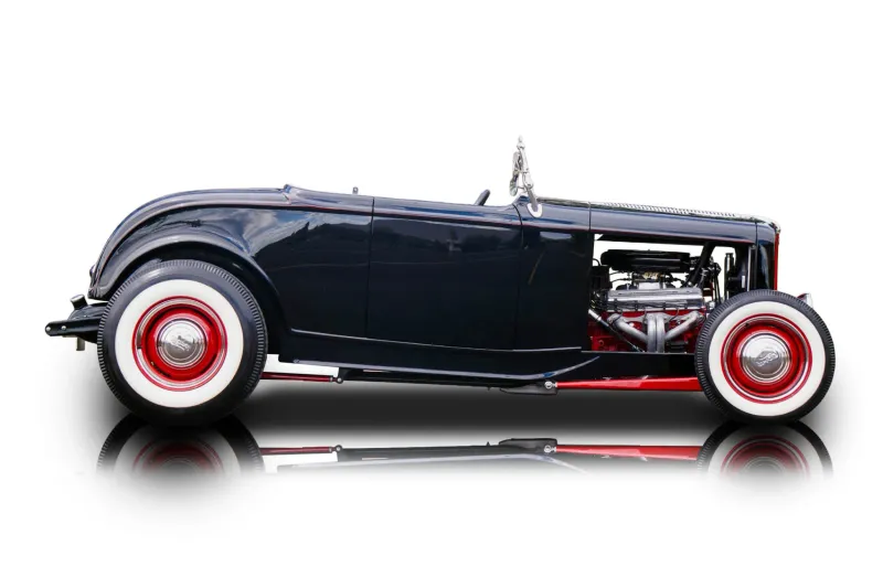 An incredible side shot photo of aFord Roadster that you should buy.