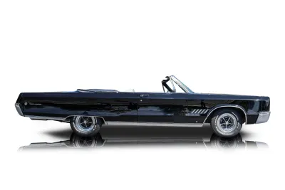 Passenger side photo of 1968 Chrysler 300