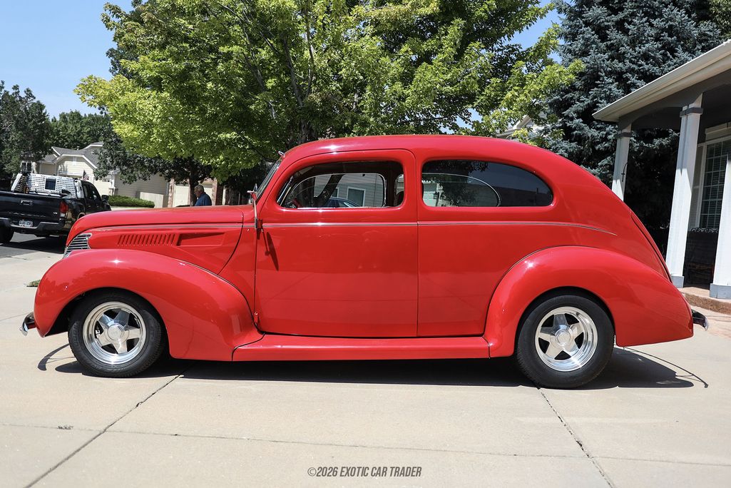 1939 Ford Deluxe Tudor Sedan Street Rod for sale