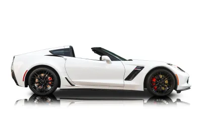 Passenger side photo of 2016 Chevrolet Corvette