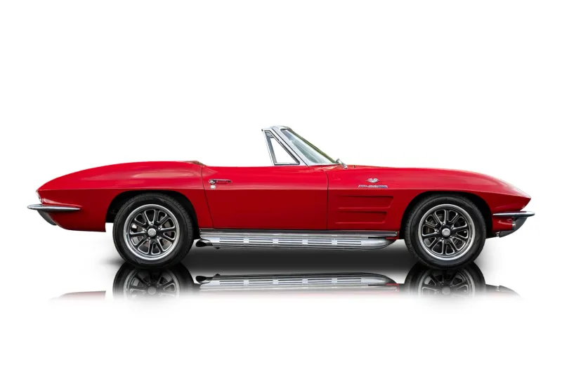 An incredible side shot photo of aChevrolet Corvette that you should buy.