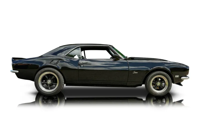 An incredible side shot photo of aChevrolet Camaro that you should buy.