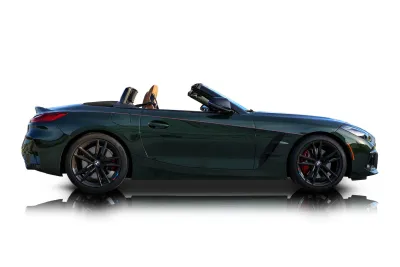 Passenger side photo of 2026 BMW Z4