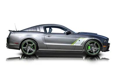 Passenger side photo of 2014 Ford Mustang