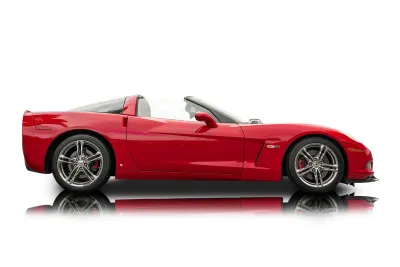 Passenger side photo of 2008 Chevrolet Corvette
