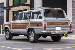 1991 Jeep Grand Wagoneer for sale