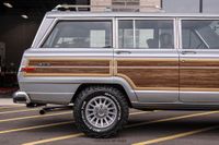 1991 Jeep Grand Wagoneer for sale