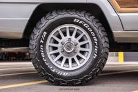 1991 Jeep Grand Wagoneer for sale