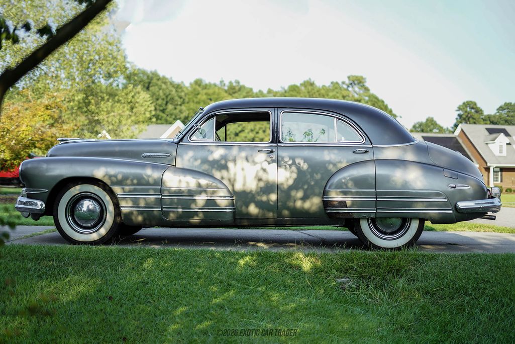1942 Buick Super 4-Door Touring