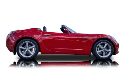 Passenger side photo of 2009 Saturn Sky