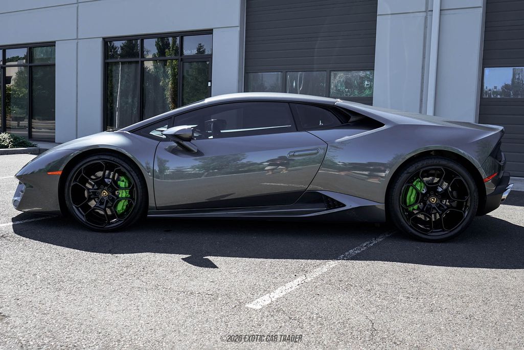 2017 Lamborghini Huracan LP 580-2 for sale