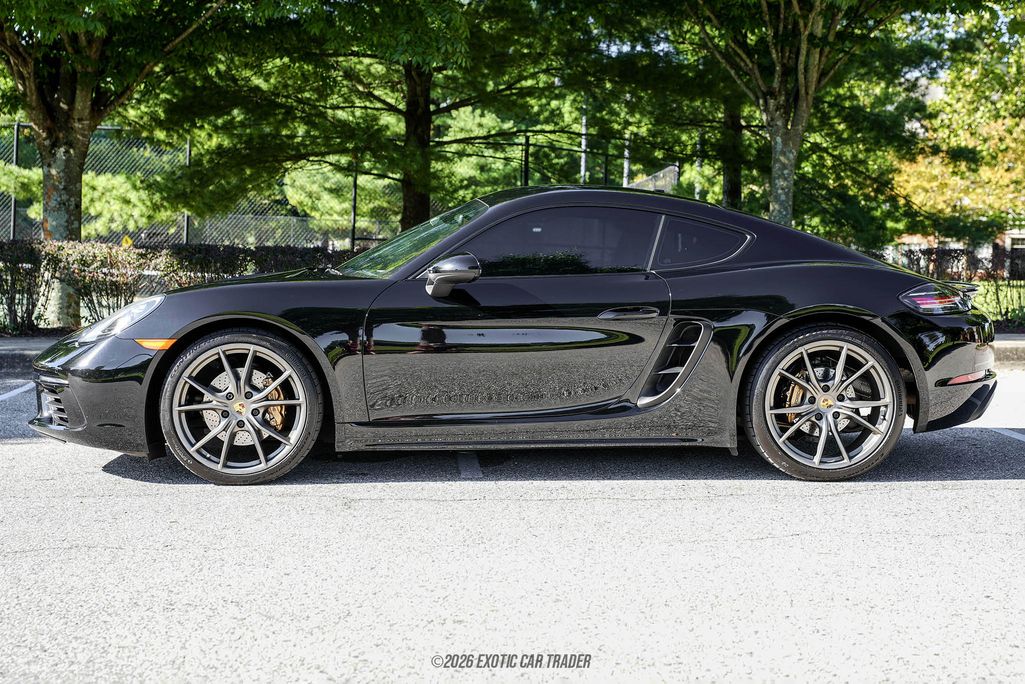 2017 Porsche 718 Cayman