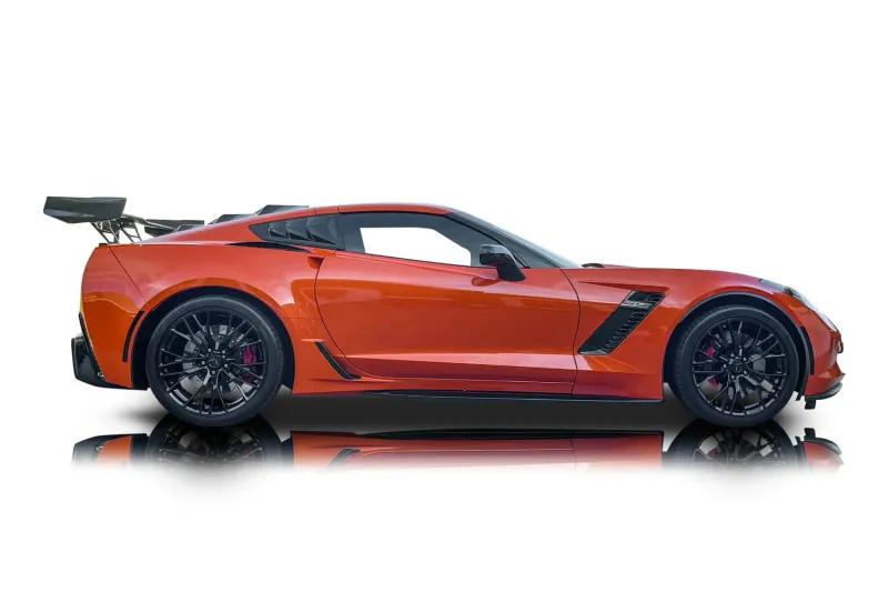 An incredible side shot photo of aChevrolet Corvette that you should buy.