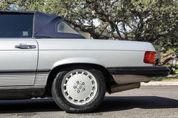 1988 Mercedes-Benz 560SL for sale