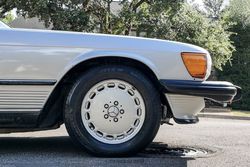 1988 Mercedes-Benz 560SL for sale