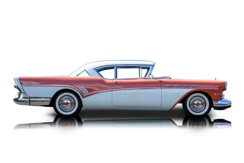 An incredible side shot photo of aBuick Roadmaster that you should buy.
