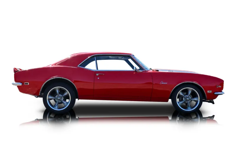 An incredible side shot photo of aChevrolet Camaro that you should buy.