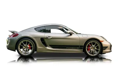 Passenger side photo of 2016 Porsche Cayman
