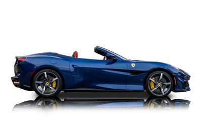 Passenger side photo of 2022 Ferrari Portofino M