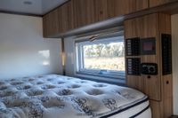 2017 Ford F-550 XLT Super Duty GXV Expedition Turtle Camper for sale