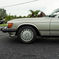 1989 Mercedes-Benz 560SL for sale