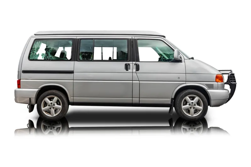 An incredible side shot photo of aVolkswagen EuroVan that you should buy.