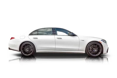 Passenger side photo of 2024 Mercedes-Benz S63 AMG
