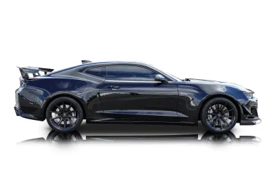 Passenger side photo of 2017 Chevrolet Camaro