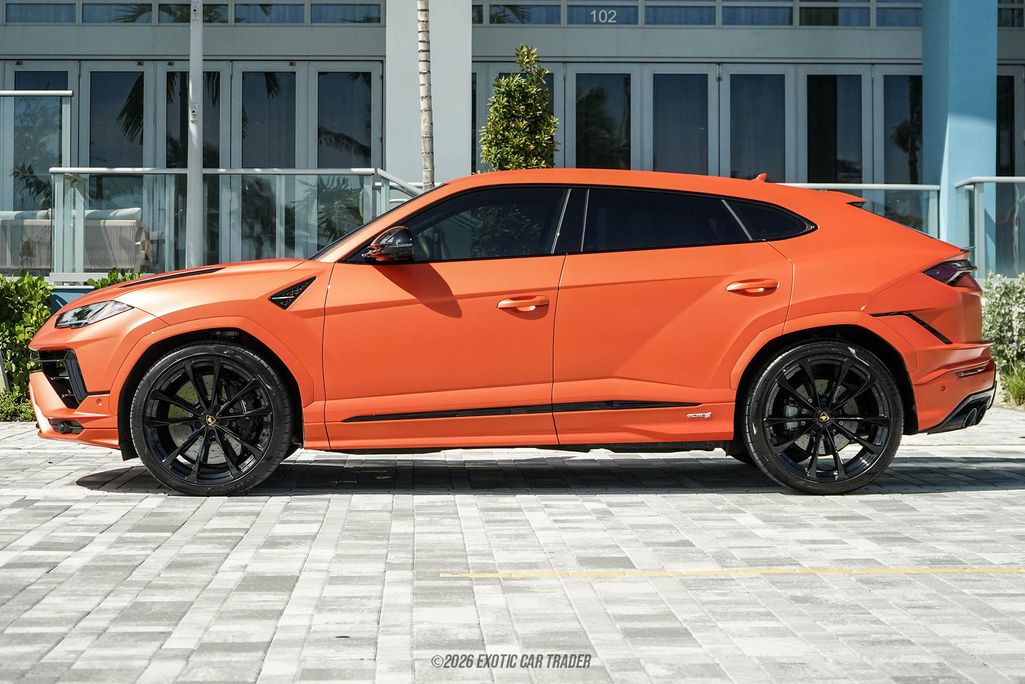 2024 Lamborghini Urus S for sale