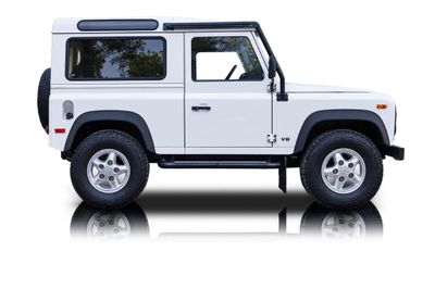 Passenger side photo of 1995 Land Rover Defender 90