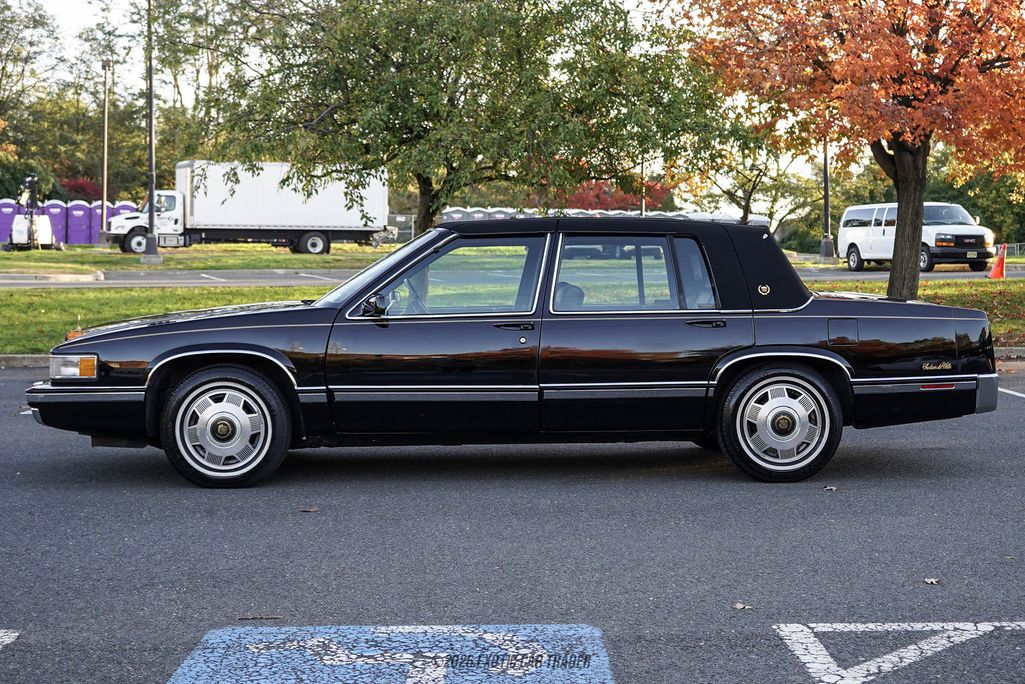 1993 Cadillac DeVille Sedan for sale