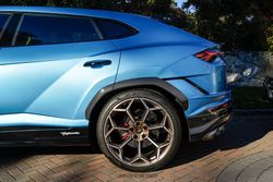 2024 Lamborghini Urus Performante for sale
