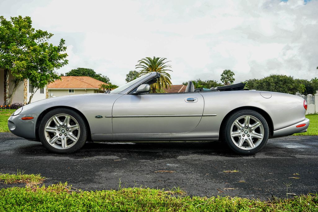 2000 Jaguar XK8 Convertible for sale