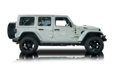 2020 Jeep Wrangler Unlimited Sahara SoFlo 4x4