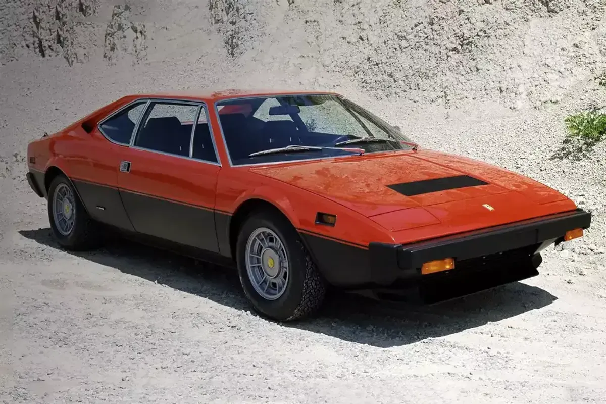 ferrari-dino-308-gt4-review-